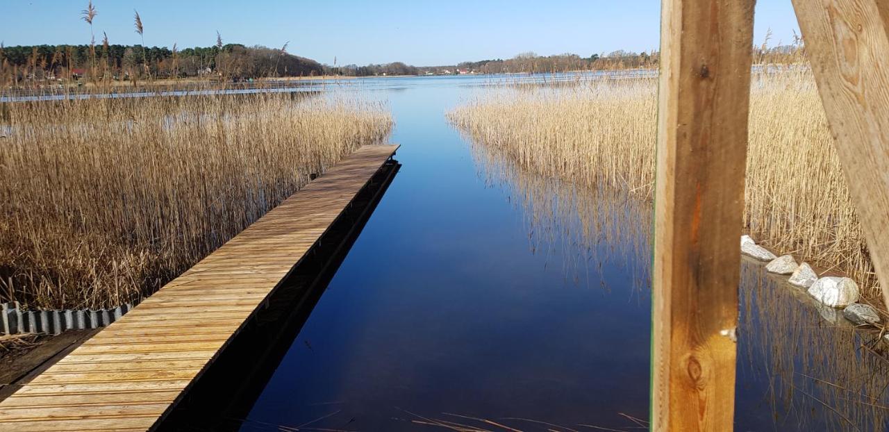 Mecklenburgische Seenplatte - Saniertes Und Gemütliches Haus Mit Großem Garten Und Optionalem Steg * Grosszerlang